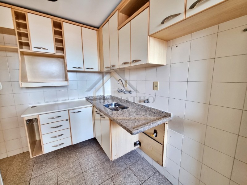 Apartamento à venda com 2 quartos, 77m² - Foto 15