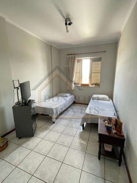 Apartamento para alugar com 2 quartos, 98m² - Foto 10