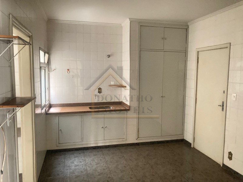 Apartamento à venda com 2 quartos, 100m² - Foto 11