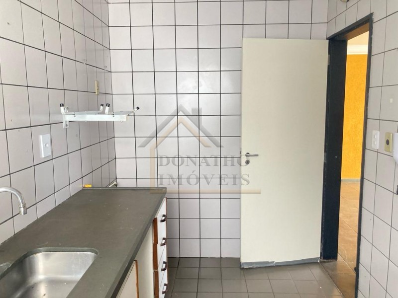 Apartamento à venda com 2 quartos, 62m² - Foto 9