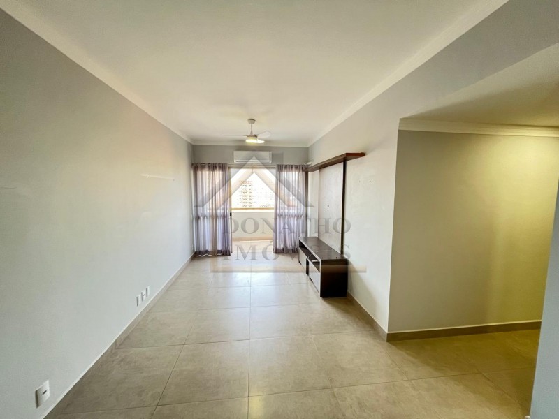 Apartamento para alugar com 3 quartos, 97m² - Foto 1