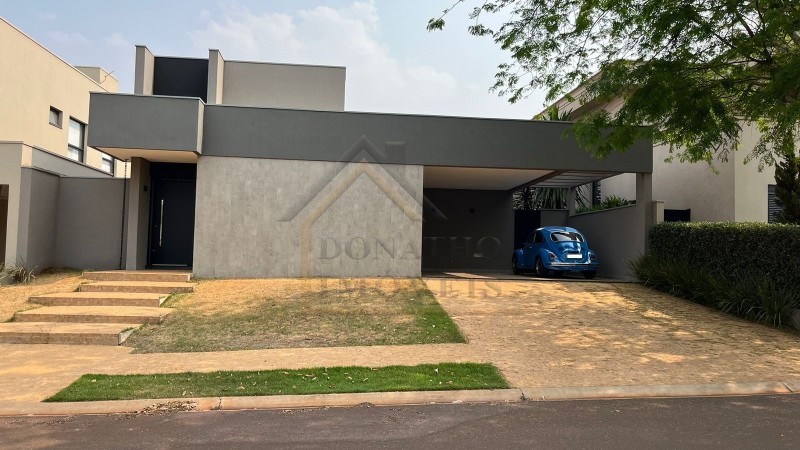 Casa de Condomínio à venda com 4 quartos, 300m² - Foto 1