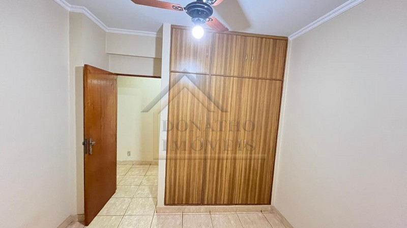 Apartamento para alugar com 3 quartos, 109m² - Foto 7