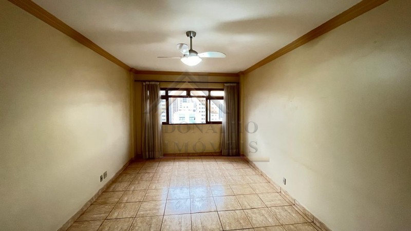 Apartamento para alugar com 3 quartos, 109m² - Foto 1