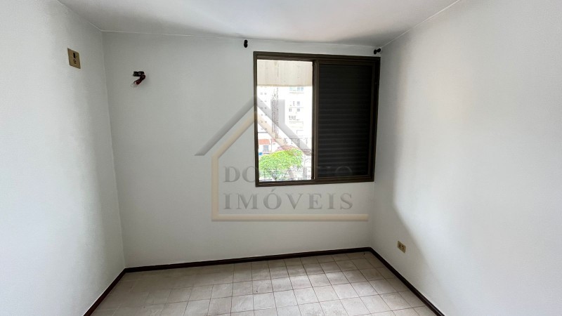 Apartamento para alugar com 1 quarto, 63m² - Foto 10