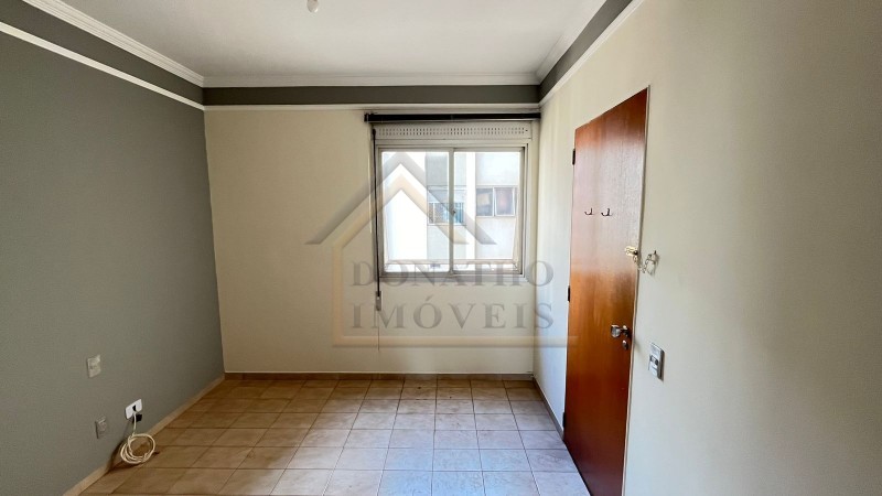 Apartamento para alugar com 3 quartos, 119m² - Foto 11