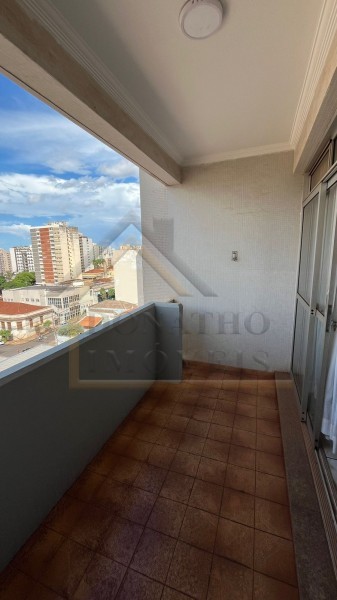 Apartamento para alugar com 3 quartos, 119m² - Foto 2