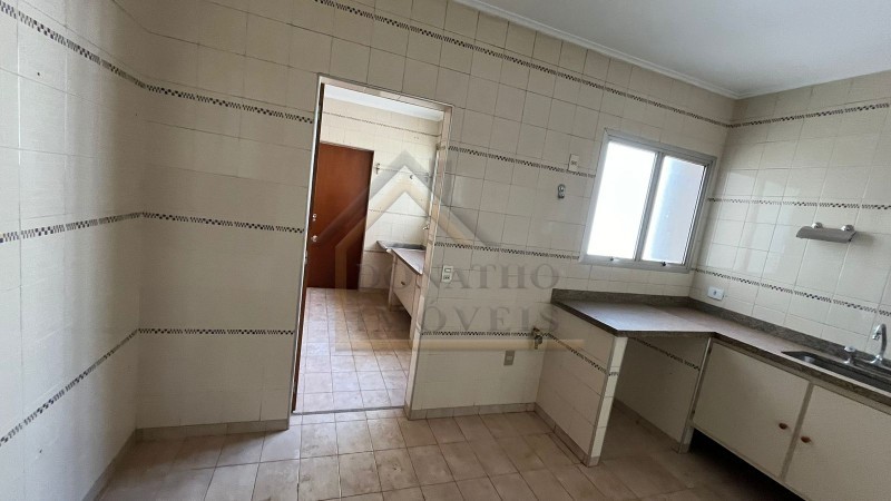 Apartamento para alugar com 3 quartos, 119m² - Foto 14