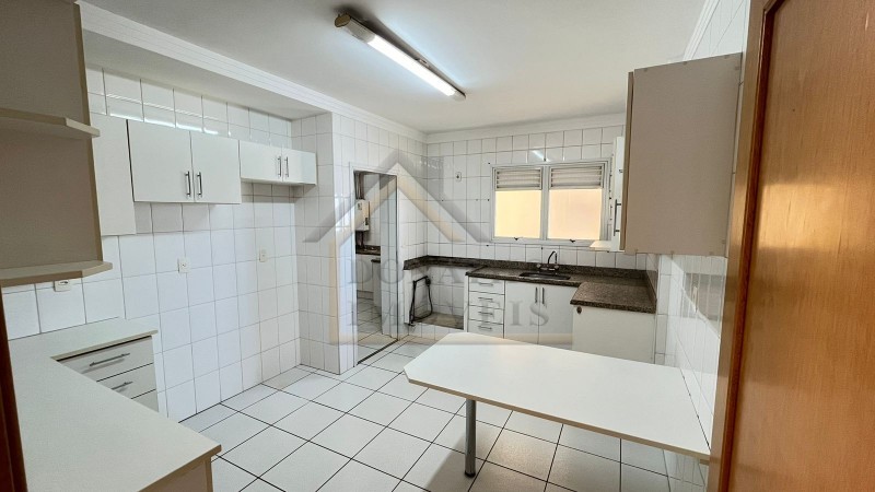 Apartamento para alugar com 4 quartos, 143m² - Foto 24