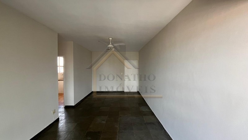 Apartamento para alugar com 2 quartos, 88m² - Foto 3