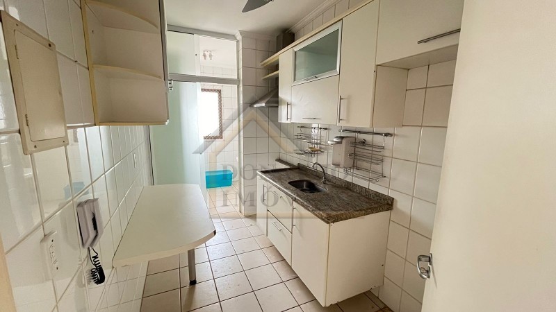 Apartamento para alugar com 2 quartos, 72m² - Foto 13