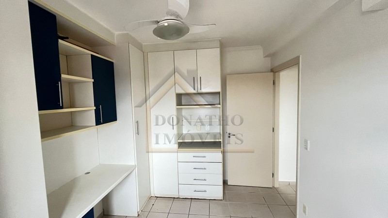 Apartamento para alugar com 2 quartos, 72m² - Foto 5