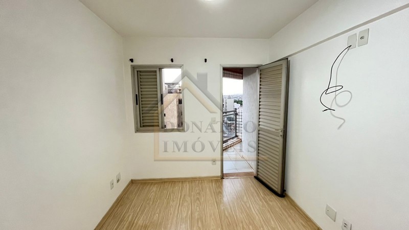 Apartamento para alugar com 2 quartos, 70m² - Foto 11