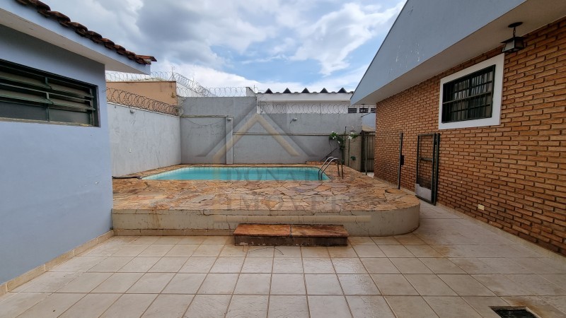 Casa à venda com 3 quartos, 230m² - Foto 12